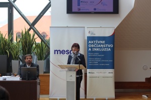 IMG_8007v_MESA10_Rastislav Valentovic_Konferencia Deninstitucionalizacia Banska Bystrica 18sept2014